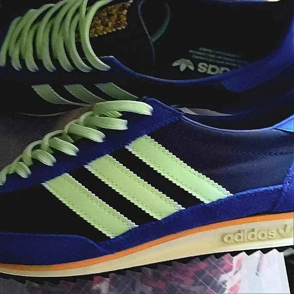 NWT Adidas Originals SL72 (Released in August '24)